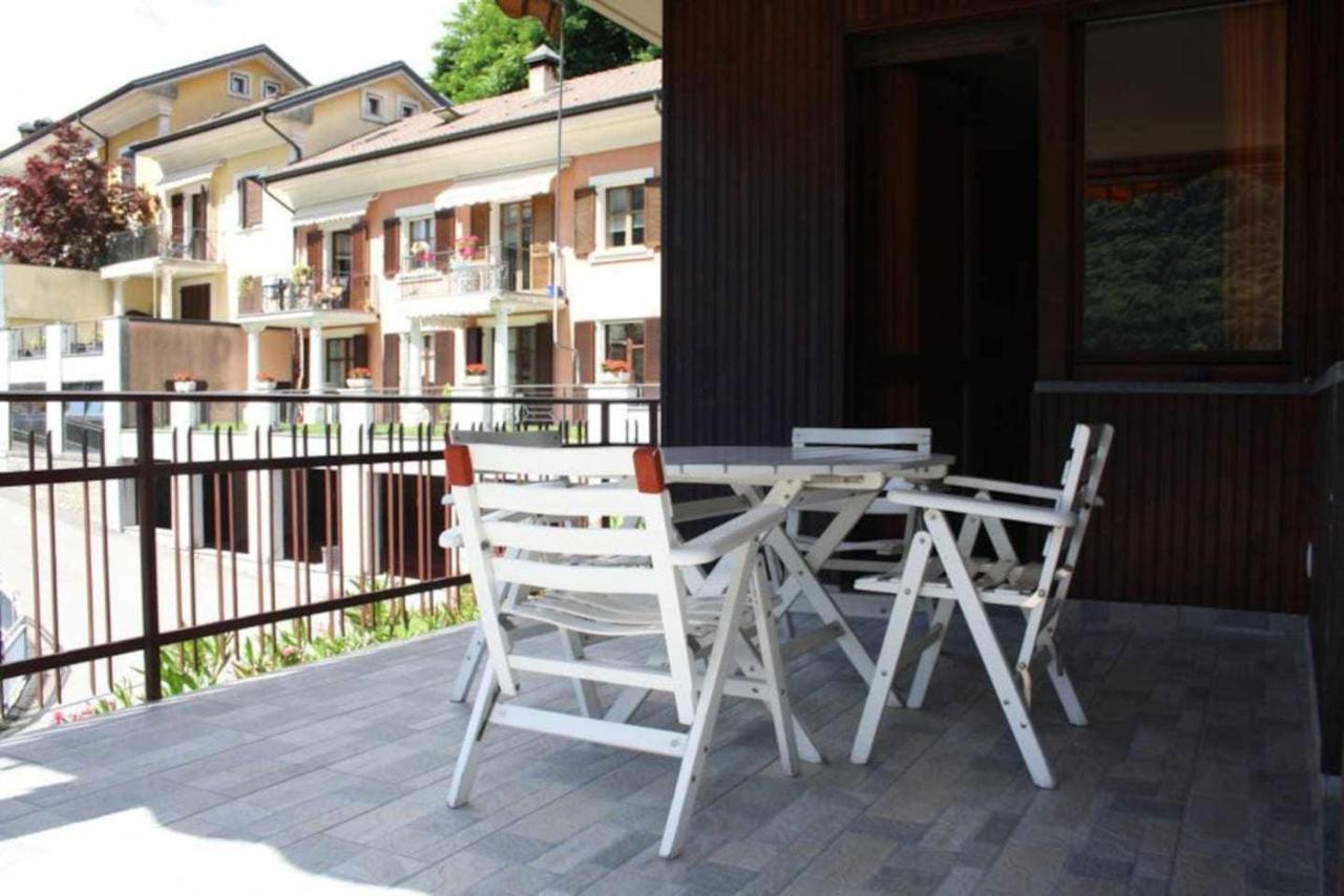 Bluelake Apartament 1 Omegna Eksteriør bilde